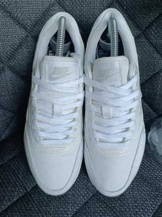 Nike Air Max 1 Ultra White T37,5