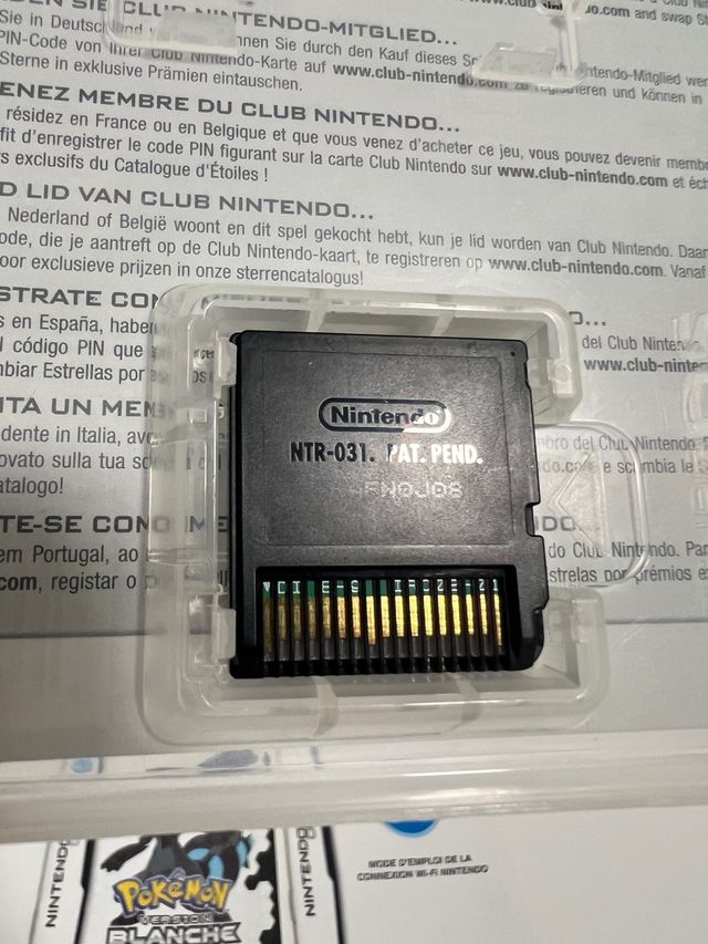 Pokemon Version Blanca / Blanche con caja y manual