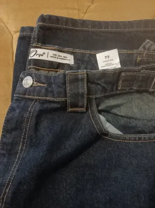 Pantalones vaqueros anchos