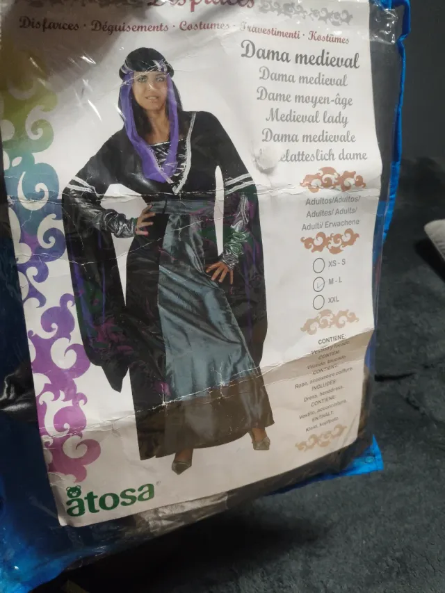 Traje Princesa Medieval Negro y Morado