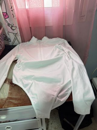 Body blanco con cremallera
