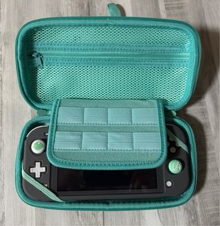 Nintendo Switch Lite Gris con Funda