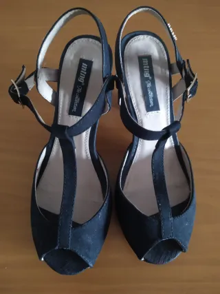 Zapatos de tacón MTNG negros talla 37