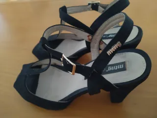 Zapatos de tacón MTNG negros talla 37