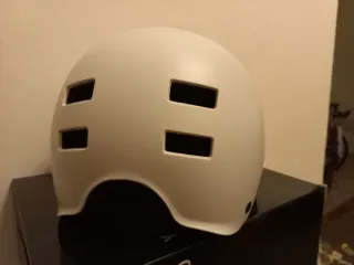 Casco MET BMX / Patinete Blanco