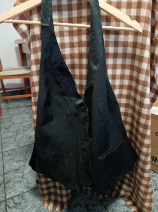 Chaleco negro mujer