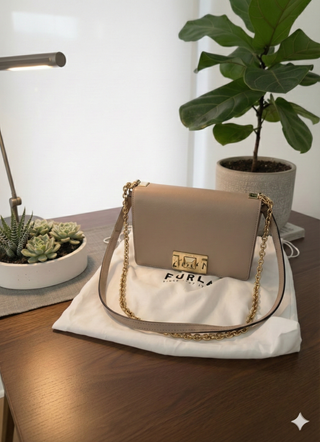 Furla Mimi en excelente estado