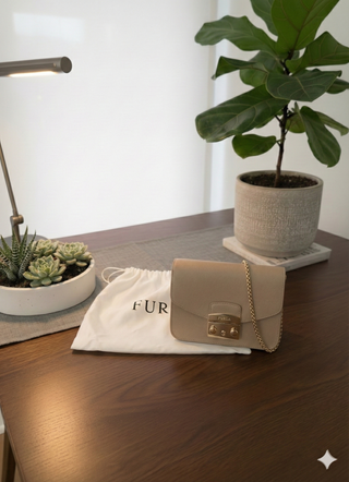 Furla Mimi en excelente estado