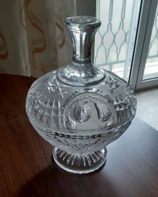 Coppa in cristallo con coperchio