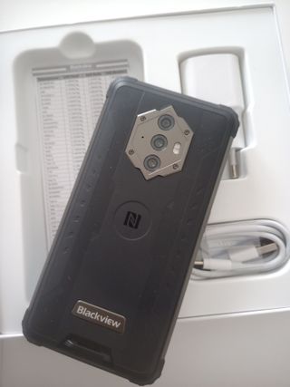 Blackview BV6600E smartphone nero