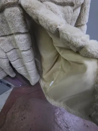 Chaquetón pelo beige talla  S
