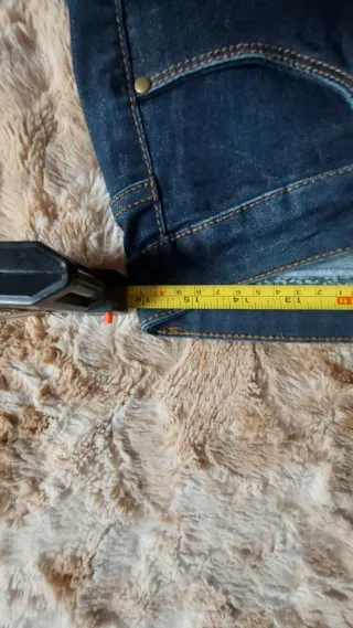 Pantalón vaquero T.40