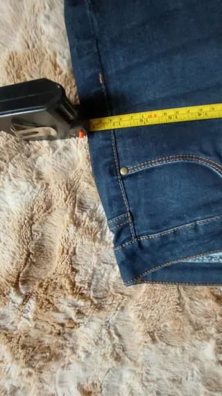 Pantalón vaquero T.40