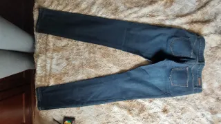 Pantalón vaquero T.40