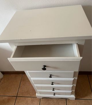 Cassettiera in legno bianca