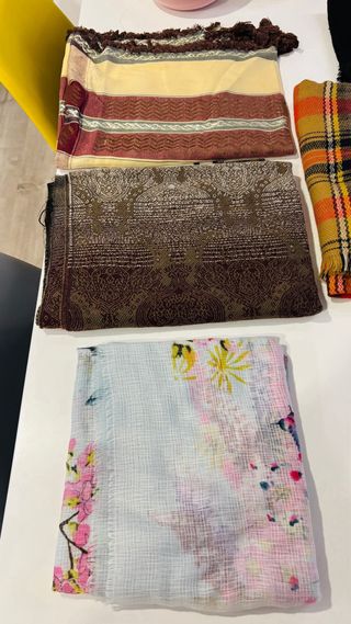 Lote de 6 fulares y pañuelos