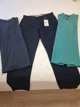 Pantalón T38 y polo y camiseta T S