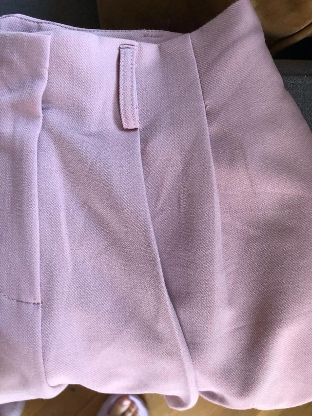 PANTALÓN ROSA DE TIRO ALTO