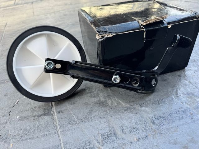 Ruedines ajustables para bici de niño