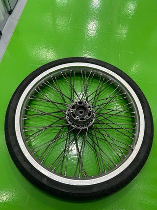 Llanta Suzuki VS Intruder