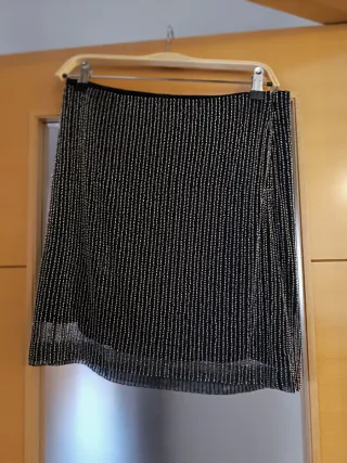 Falda mini fiesta Máxdutt negra y plateada