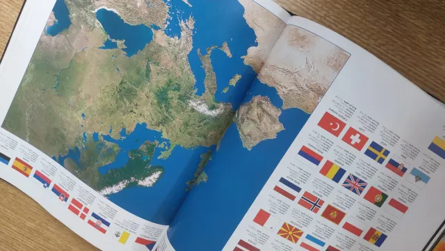 ATLAS GEOGRAFICO ESPAÑA Y MUNDO N/C (Spanish E...