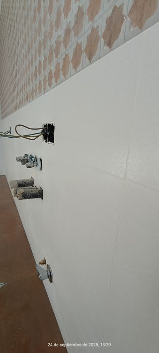 Reformas: Baño, Cocina, Electricidad y Suelos