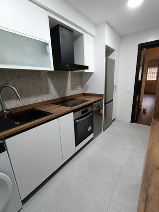 Reformas: Baño, Cocina, Electricidad y Suelos