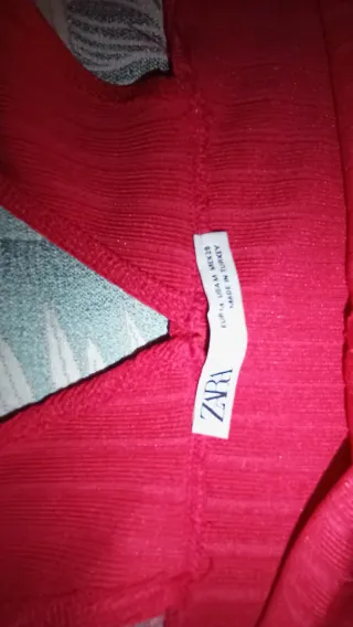 Top asimétrico fucsia