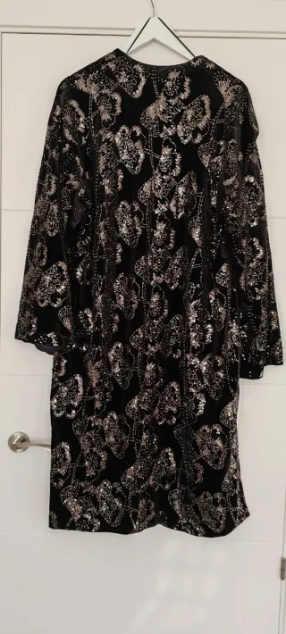 Abrigo Terciopelo Lentejuelas y Abalorios Talla S