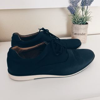 Zapatos negros de vestir