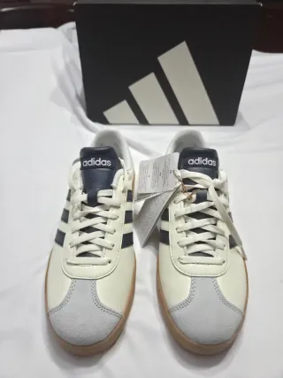 Zapatillas Adidas VL Court Base Blancas y Azul