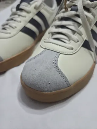 Zapatillas Adidas VL Court Base Blancas y Azul