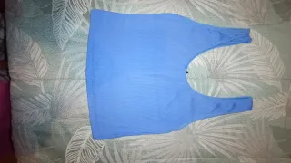 Crop top tirantes azul