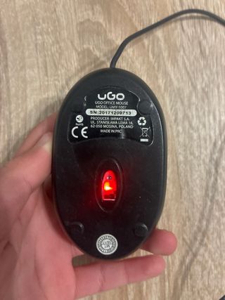 Ratón UGO Negro con Cable