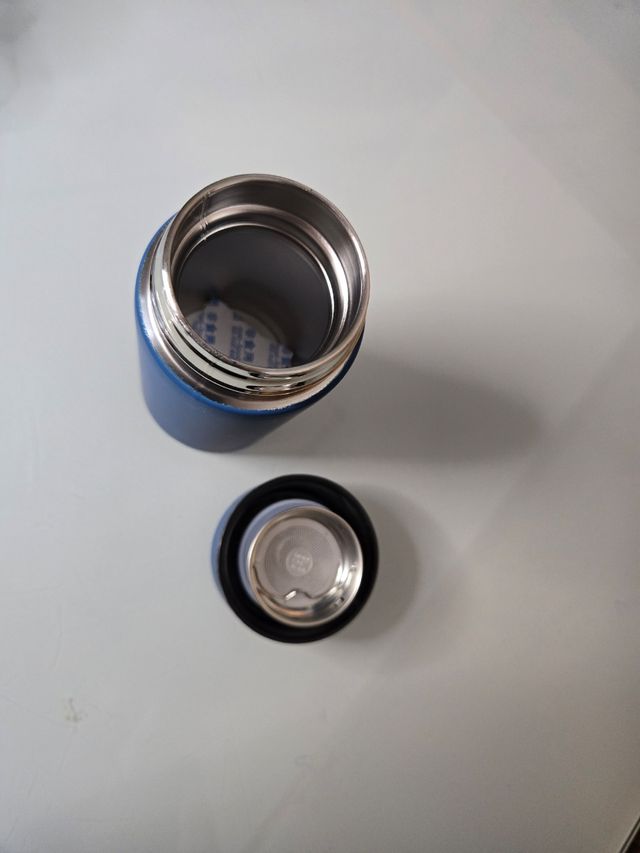 Vaso termico intelligente con display LED