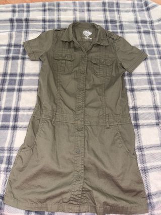 Vestido verde militar