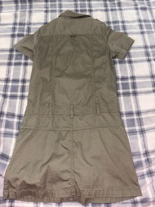 Vestido verde militar
