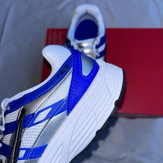 Nike P6000 Talla 38 Azul/Plata - Nuevas