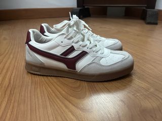 Zapatillas Pull&Bear Blancas y Marrones