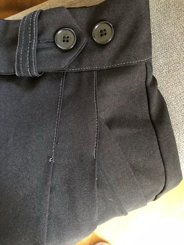 PANTALÓN NEGRO TIRO ALTO XS