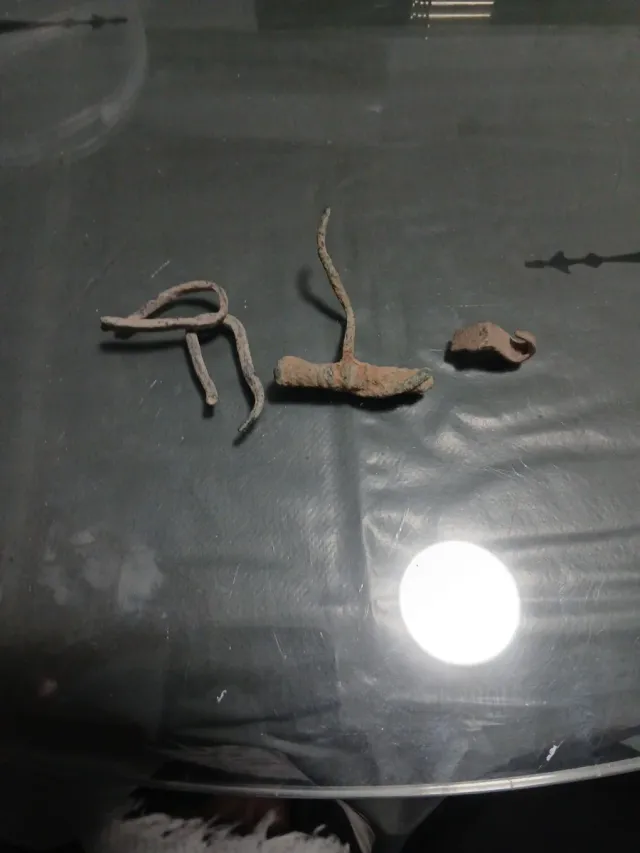 Fibulas romanas antiguas