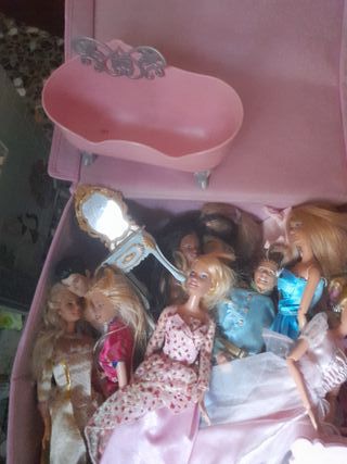 Castello giocattolo rosa e verde Barbie con accessori