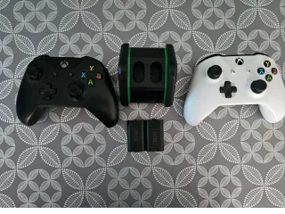 Mandos Xbox Negro y Blanco