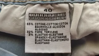 Vaqueros cortos con lentejuelas.