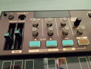 Sintetizador Korg Volca FM 2