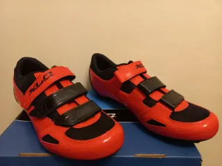 Zapatillas Ciclismo XLC Rojas y Negras