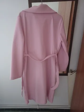 HOY! Abrigo largo de paño color rosa