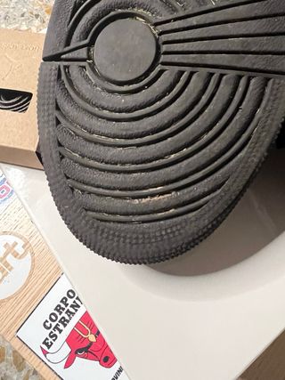 Air Jordan 1 x Travis Scott Retro OG Velvet Brown