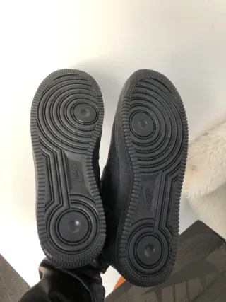 Air Force 1 Low Supreme Black Talla 45